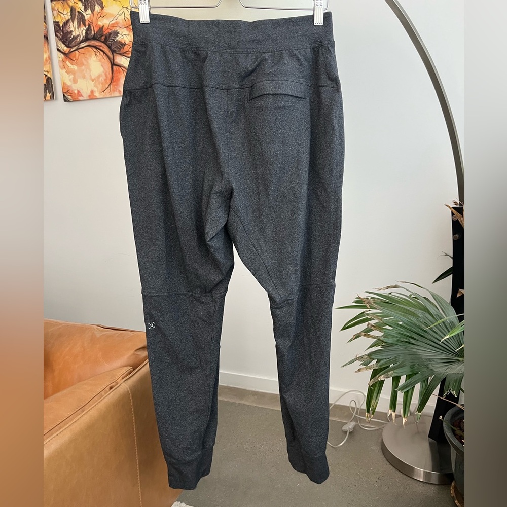 Lululemon Intent Jogger - Picture 3 of 4